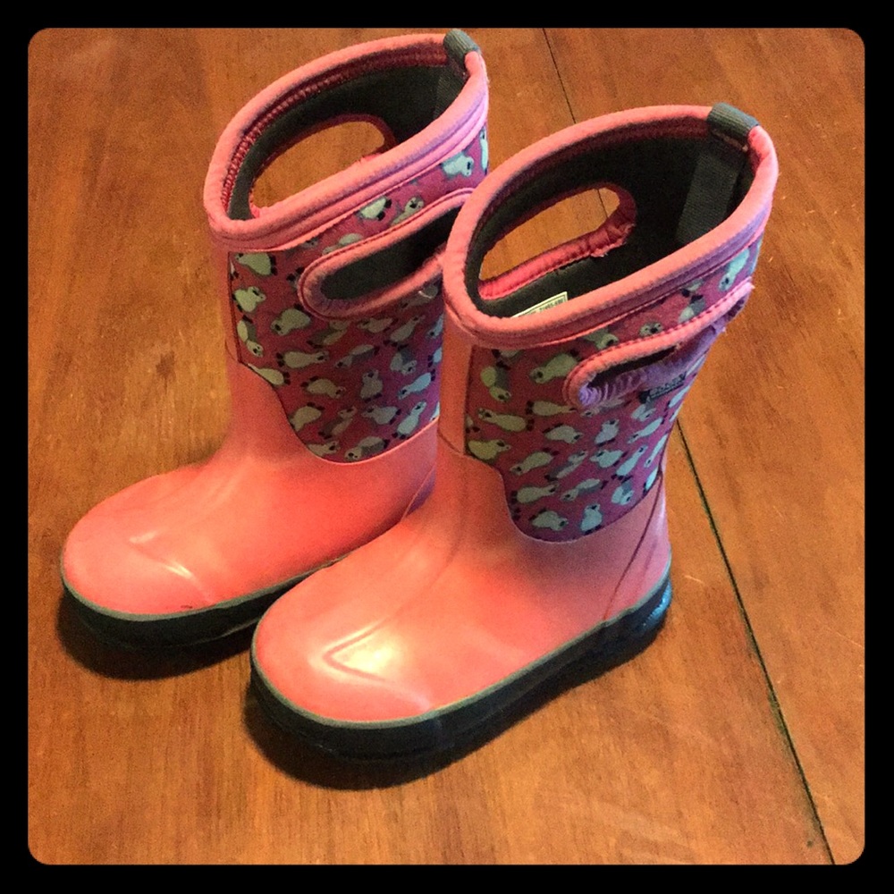 Kids penguin waterproof Bogs 💦 🐧